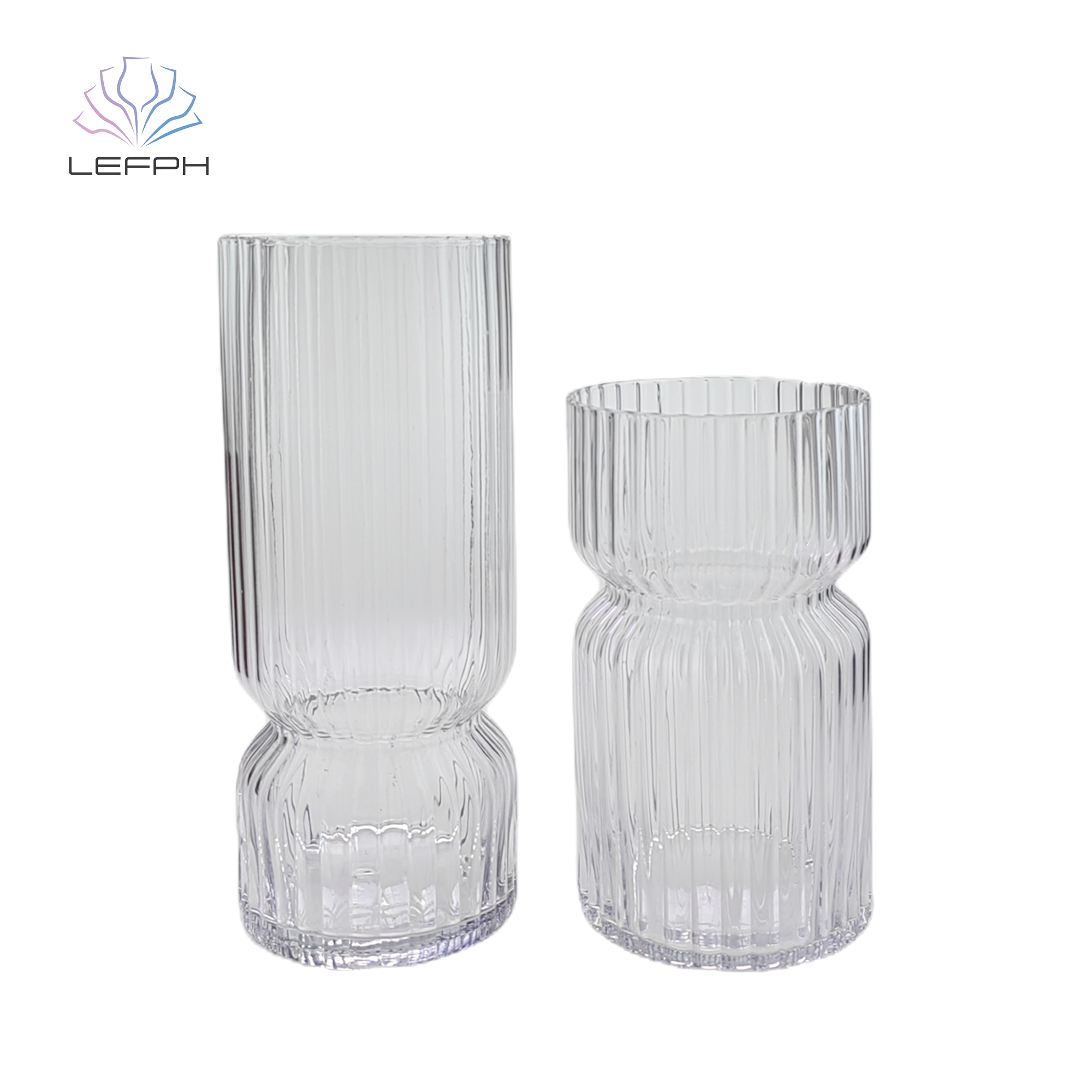 Vertical edge high and low vase